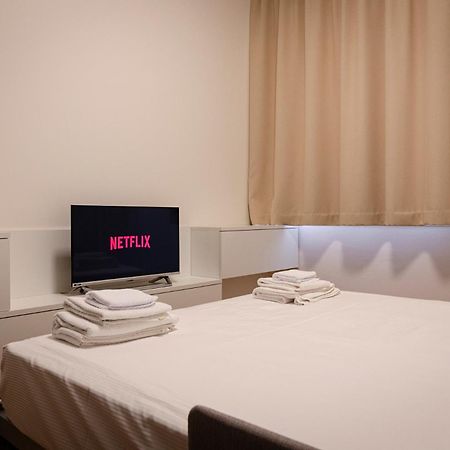 Ugo Bassi Lux Apartment Bologna Eksteriør bilde