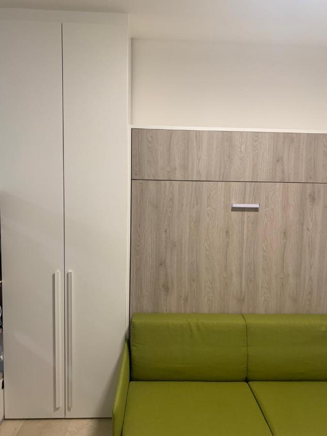 Ugo Bassi Lux Apartment Bologna Eksteriør bilde